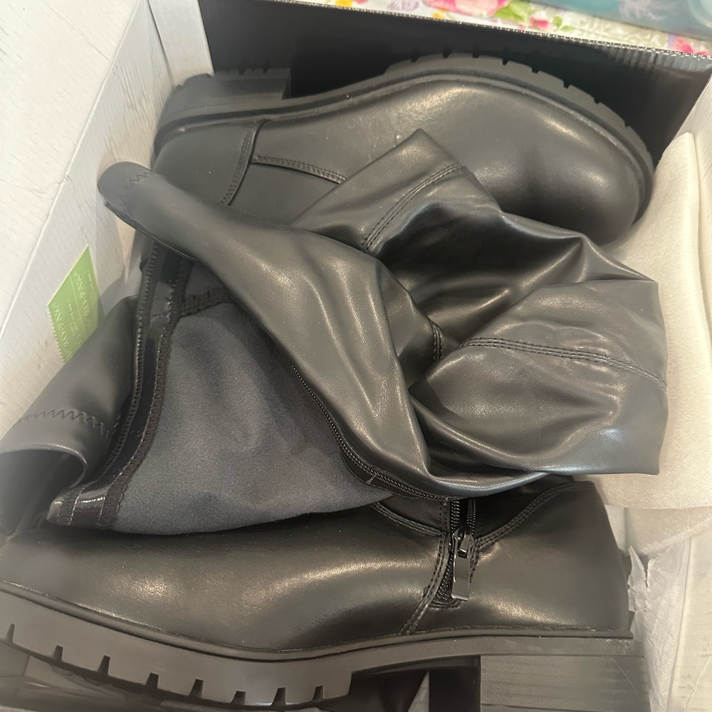 torrid Black Stretch PU Over-the-Knee Boots - Picture 5 of 5